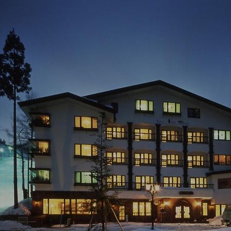 เปอตีต์ โฮเต็ล ชิทากะ Hotel ฮาคุบะ ภายนอก รูปภาพ