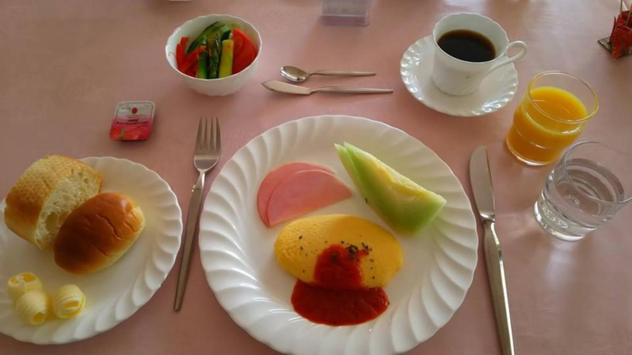 เปอตีต์ โฮเต็ล ชิทากะ Hotel ฮาคุบะ ภายนอก รูปภาพ